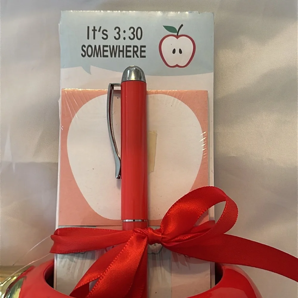 🍎World’s Best Teacher Stationary‎ Set🍎 16.8 Oz. Apple Theme Gift NEW